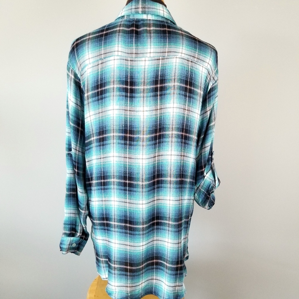 Ellison oversized plaid button high low shirt - Picture 8 of 9